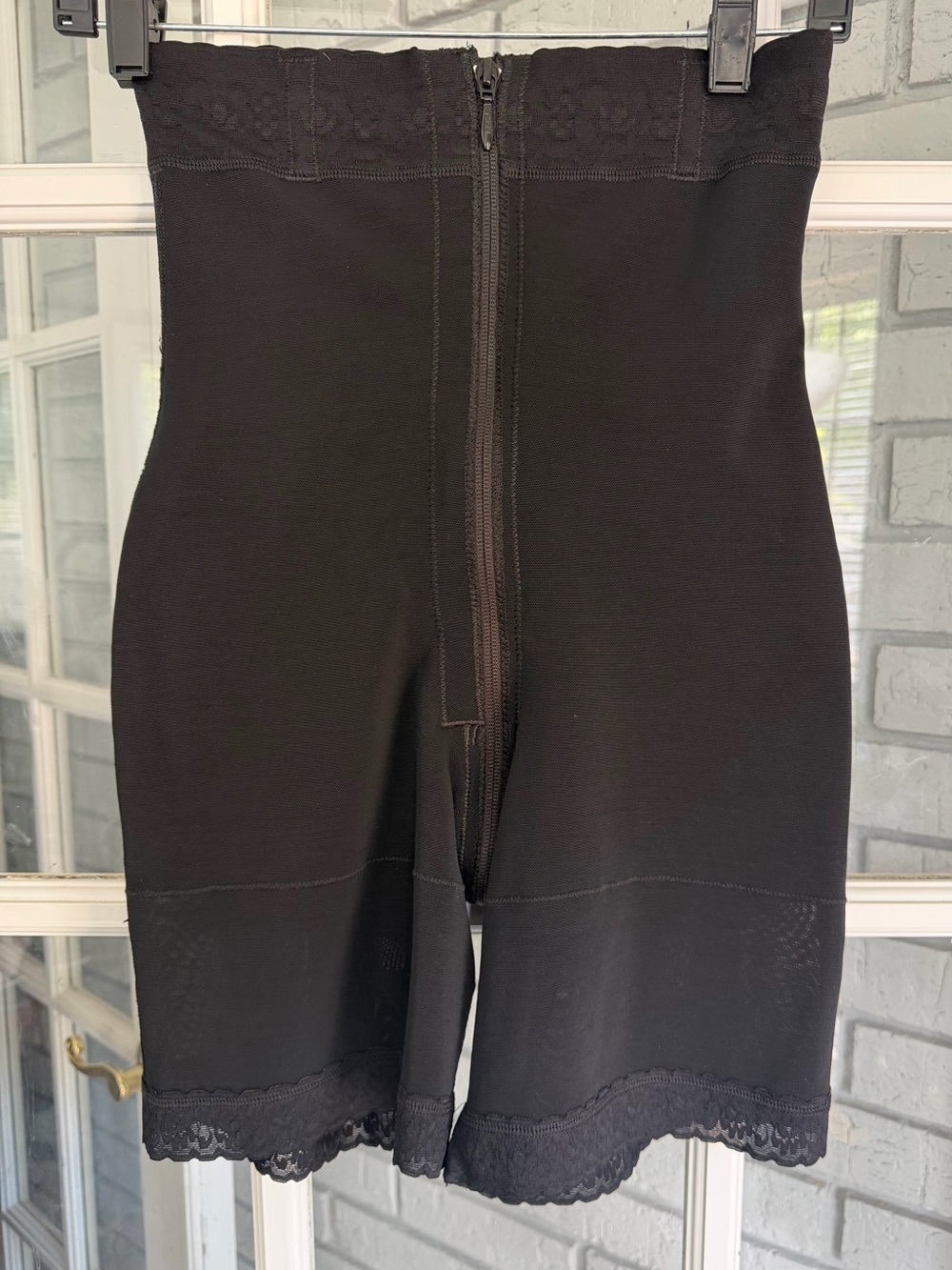 M&D Women's High-Waisted Firm Control Shapewear Shorts Black L Front Zip Lace